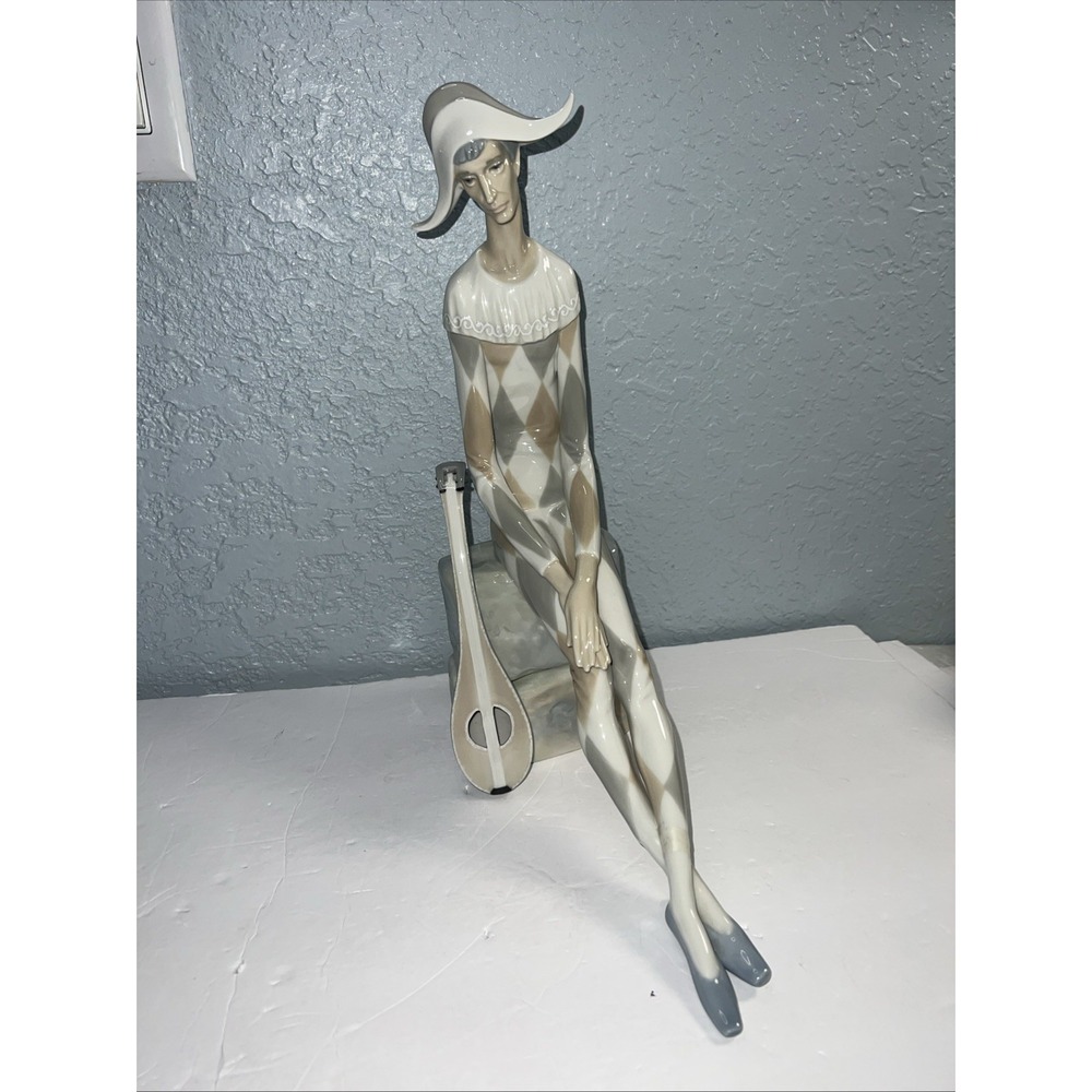 Vintage Lladro NAO 4558 Sad Harlequin Porcelain Figure-see Description